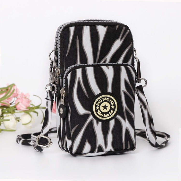 seraCase Sporty Shoulder Phone Pouch for Style 28