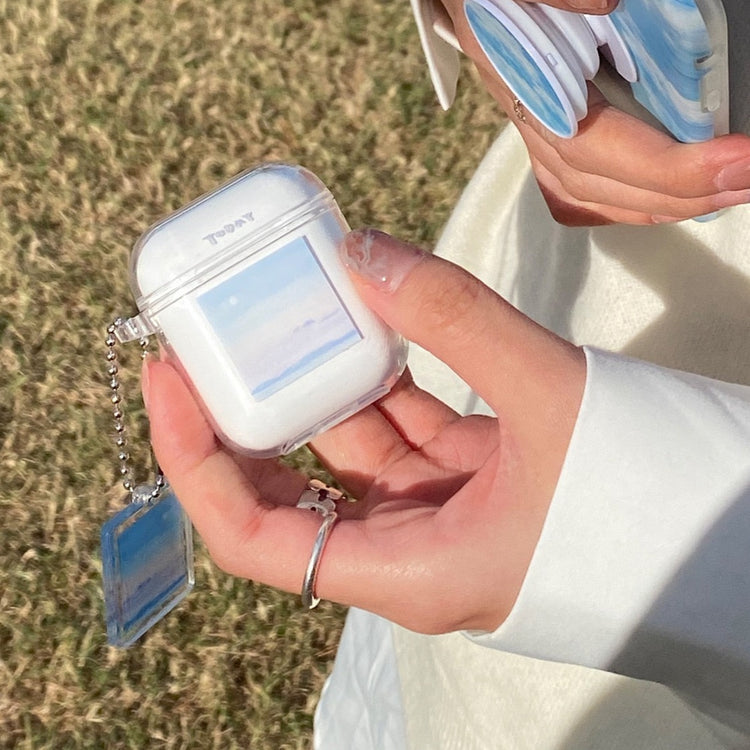 seraCase Cute Floral Clear AirPods Case for AirPods 1 or 2 / 23