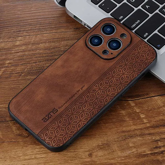seraCase Retro Leather Elite iPhone Case for iPhone 15 Pro Max / Brown