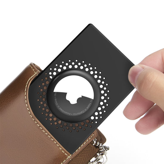 seraCase Apple AirTag Card for Wallet for