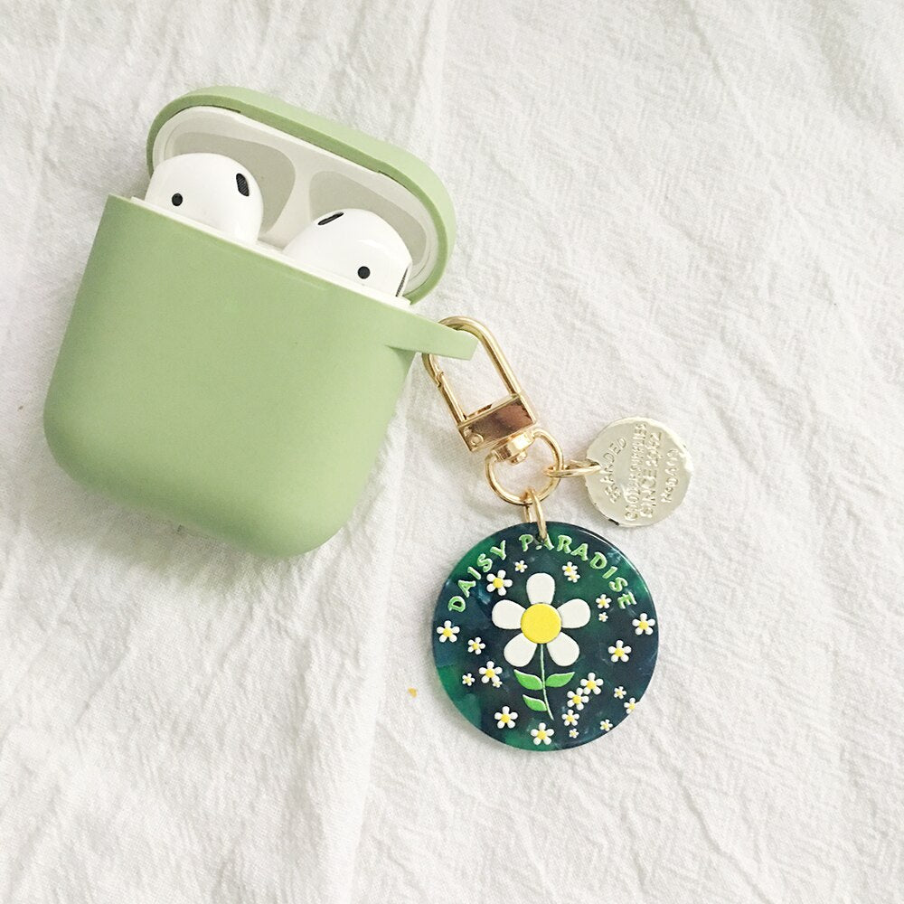 seraCase Silicone AIrPods Case with Keyring for AirPods Pro / A25
