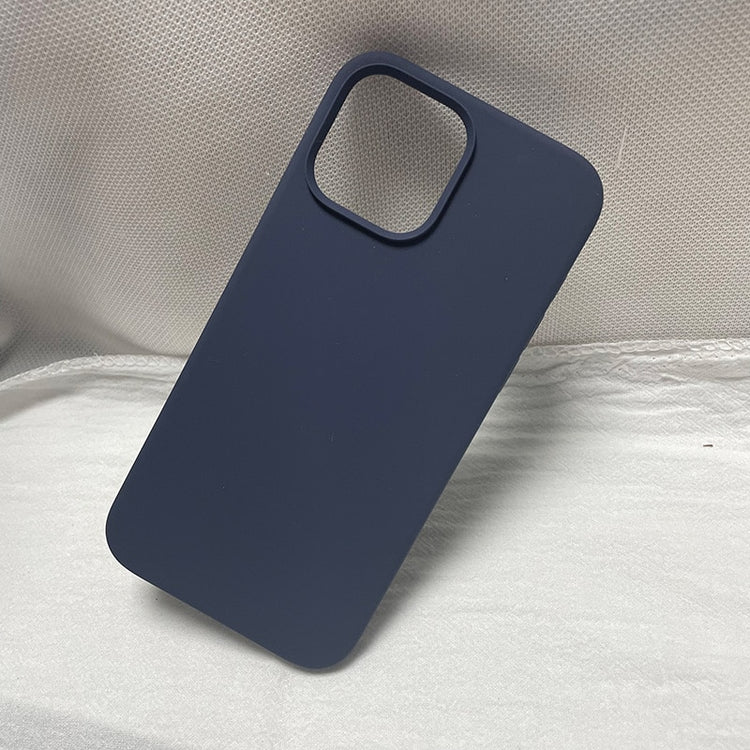 seraCase Plain Color Silicon iPhone Case for iPhone 13 / wuyelan