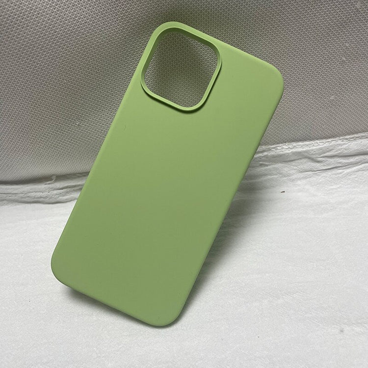 seraCase Plain Color Silicon iPhone Case for iPhone 13 / mocha