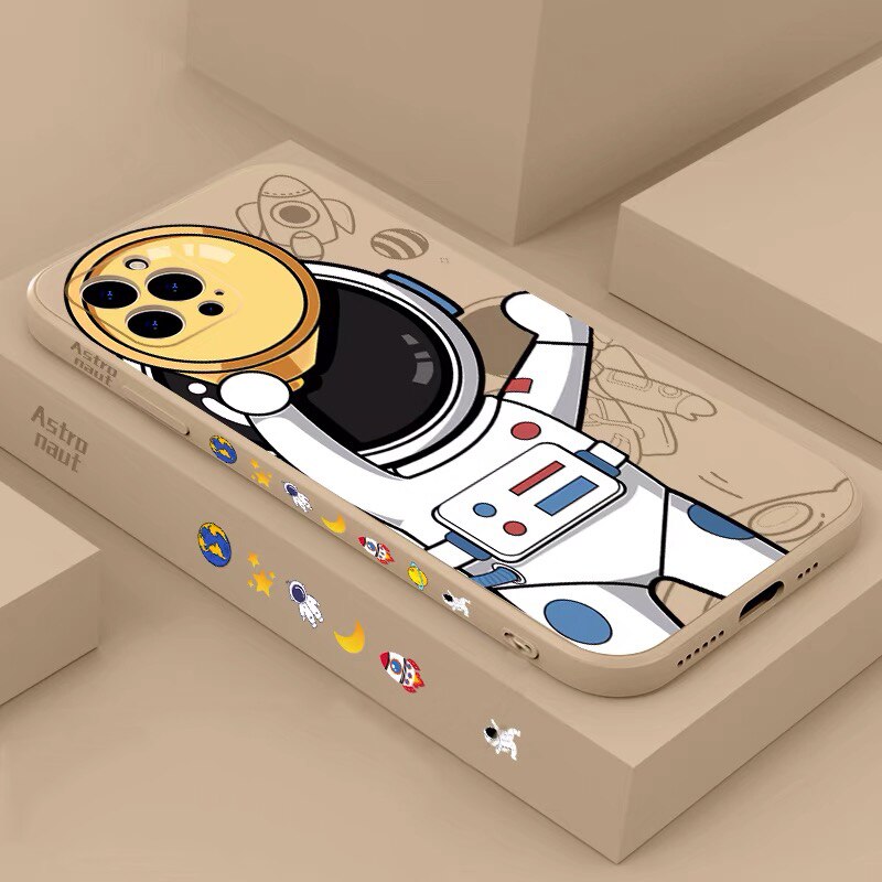 seraCase Astronaut Soft Silicone iPhone Case for iPhone 13 Pro Max / Skin - Hand Waving